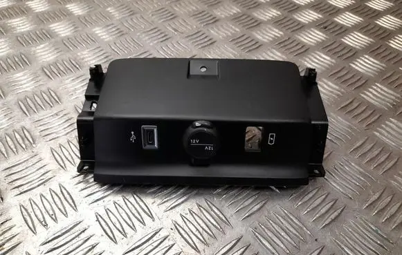 Fiat 600 USB socket connector 735763556