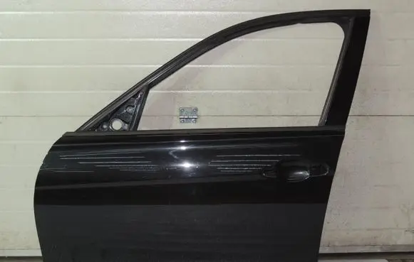 BMW 3 F30 F35 F31 Front door 41009628763 9628763