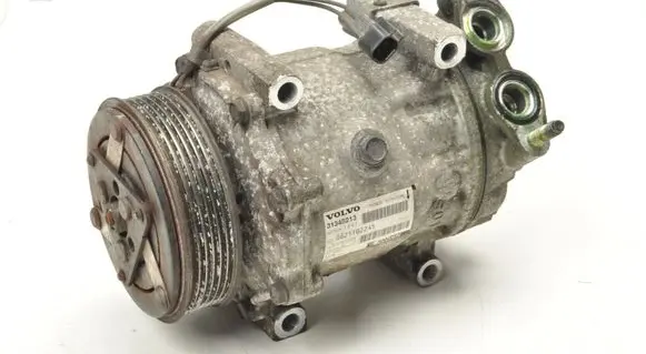 Volvo V60 Air conditioning (A/C) compressor (pump) 31348213