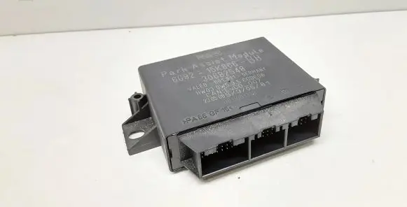 Volvo V70 Parking PDC control unit/module 30682548 6G9215K866BH