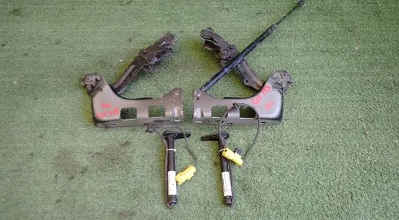 Mercedes-Benz GLC X253 C253 Engine bonnet/hood hinges