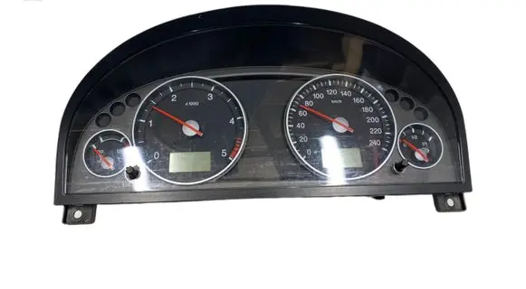Ford Mondeo Mk III Speedometer (instrument cluster) 3S7T10849