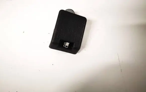 Mitsubishi Pajero Fuel tank opening switch 