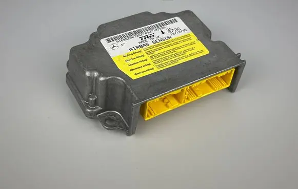 Mercedes-Benz A W169 Airbag control unit/module A1698206726