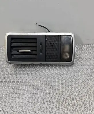 Land Rover Range Rover Sport L494 Rear air vent grill DPLA630E70DA