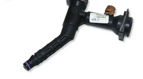 Peugeot 308 Clutch pipe/line 9806955380