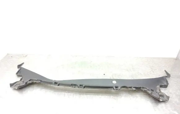 Tesla Model 3 Wiper trim 108167600G 108169300G