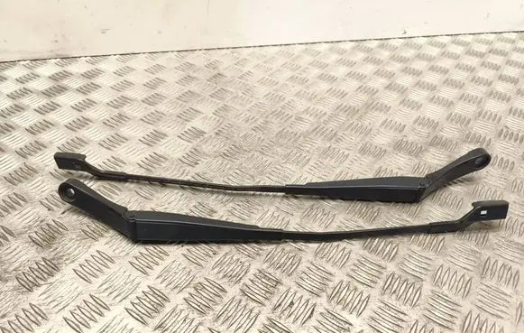 Opel Astra K Front wiper blade arm 13418990 13418991