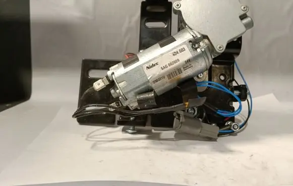 Mercedes-Benz Sprinter W907 W910 Front wiper linkage and motor 250331U 404603 SAG062609