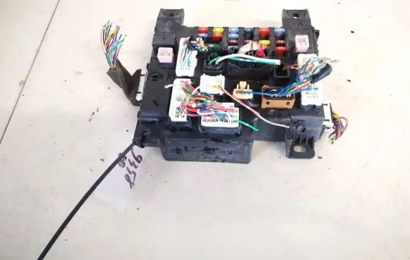 Mitsubishi Outlander Fuse box set 8637a318 519087902