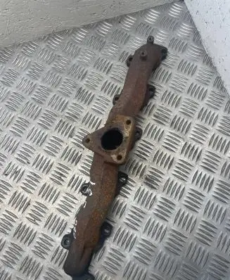 Jeep Grand Cherokee (WJ) Exhaust manifold