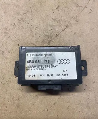 Audi A6 Allroad C5 Alarm control unit/module 4B0951173
