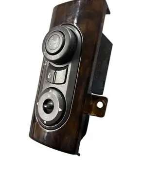 Chevrolet Captiva Wing mirror switch EQ7F28