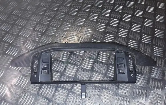 Citroen C6 Radio/GPS head unit trim 9644683577