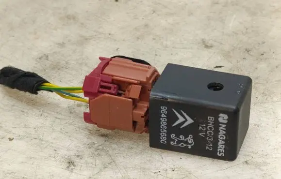 Citroen C5 Other relay 9649865680 BHCC312