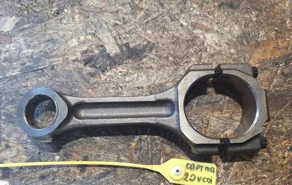 Chevrolet Captiva Connecting rod/conrod 