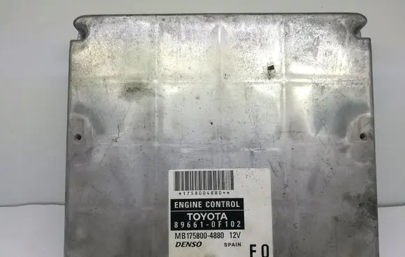 Toyota Avensis T250 Engine control unit/module 896610F102 1758004880
