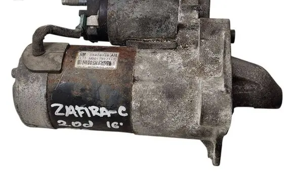 Opel Zafira C Starter motor 55486156 M001T31471