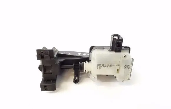 Mercedes-Benz GL X164 Fuel tank cap lock A2518200197