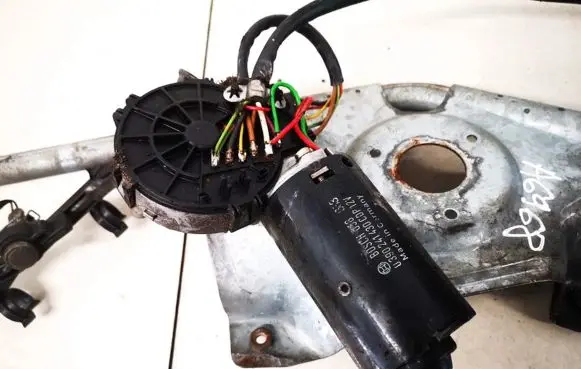 Ford Galaxy Wiper motor 0390241430