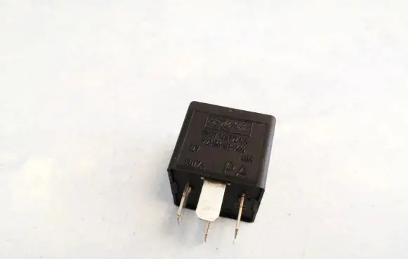 Ford Focus Other relay 5m5t14b192ca v23136-b1-x66