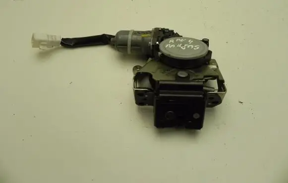 Toyota RAV 4 (XA40) Engine bonnet/hood lock/catch 1638000062 I5923