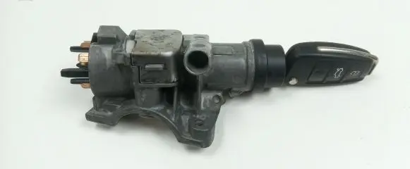 Audi A4 S4 B7 8E 8H Ignition lock 4B0905851M M2065
