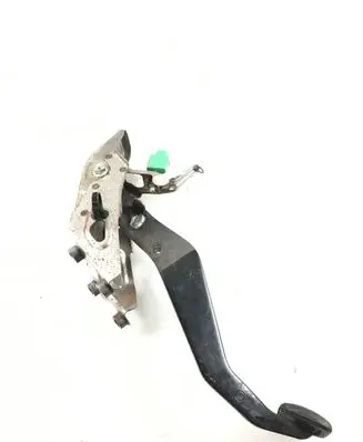 Toyota Avensis T270 Brake pedal 093CB