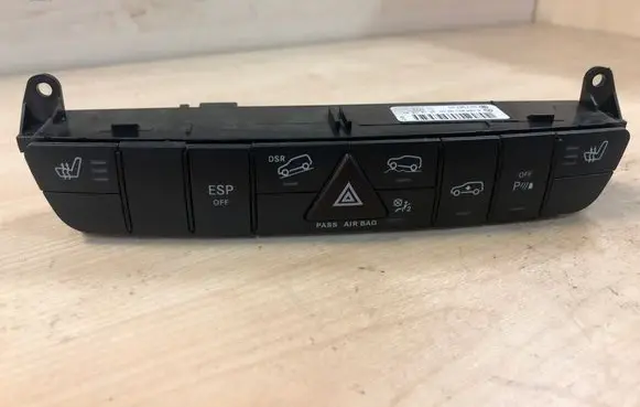 Mercedes-Benz GL X164 Hazard light switch A1648709210