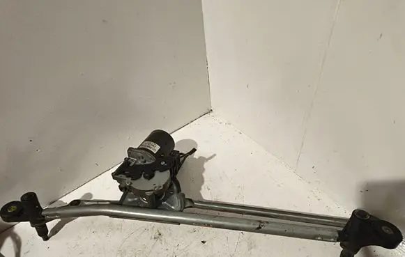 BMW X5 E53 Front wiper linkage and motor 7046570