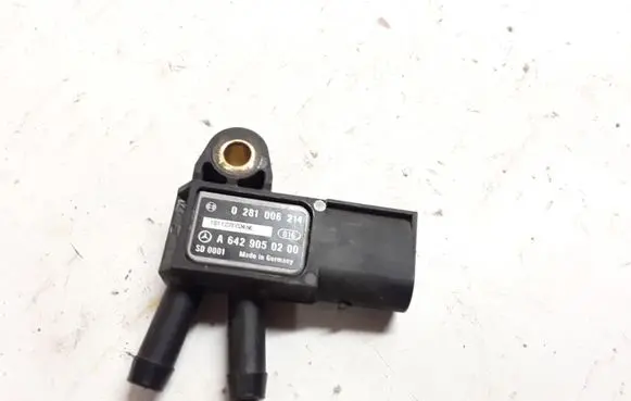 Mercedes-Benz Sprinter W906 Exhaust gas pressure sensor 0281006214 A6429050200