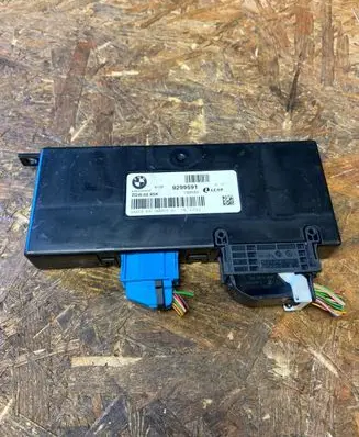 BMW 5 F10 F11 Gateway control module 9299591