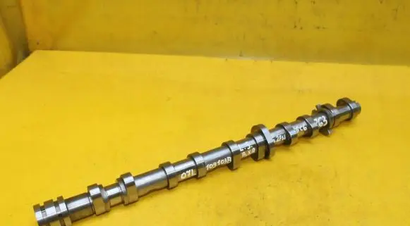 Audi A6 S6 C6 4F Camshaft 07L109103B
