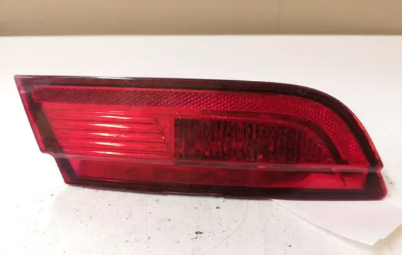 Jaguar XF X250 Tailgate rear/tail lights 8X2315K273