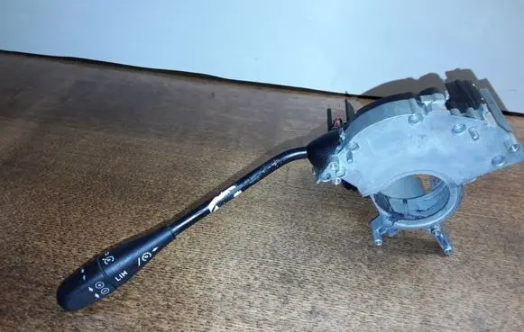 Mercedes-Benz E W211 Cruise control stalk A1715402445