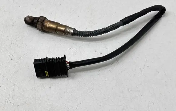 BMW X5 F15 Lambda probe sensor 7596908 455161 0258007015