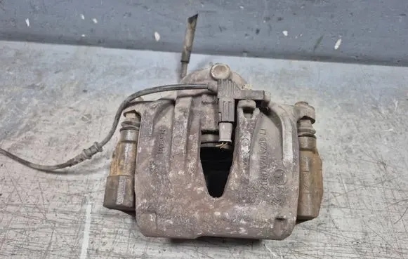 Mercedes-Benz E W211 Front brake caliper