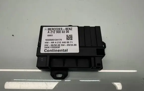 Mercedes-Benz E W212 Fuel injection pump control unit/module A2129000306 A2124460071 5WK11555EBF