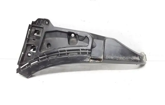 Volvo XC90 Front bumper mounting bracket 08620564