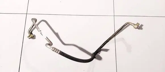 Ford Focus C-MAX Air conditioning (A/C) pipe/hose
