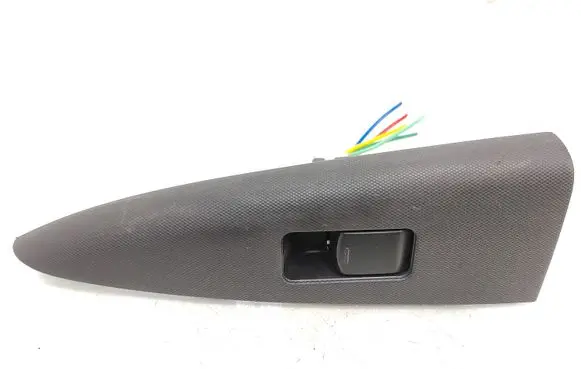 Nissan Note (E11) Electric window control switch 829619u10a