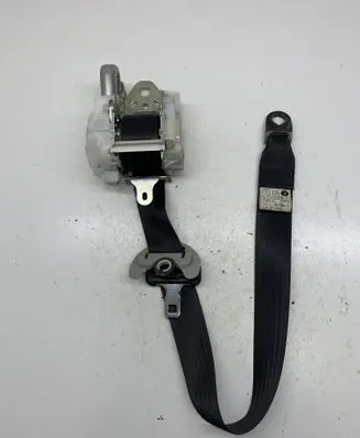 Lexus IS 220D-250-350 Front seatbelt 7M7750P 4800195 J082501