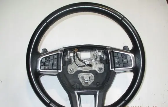 Land Rover Discovery Sport Steering wheel 