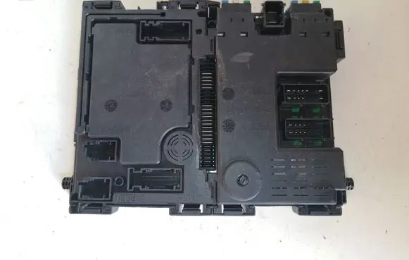 Peugeot 206 Comfort/convenience module 9626460880
