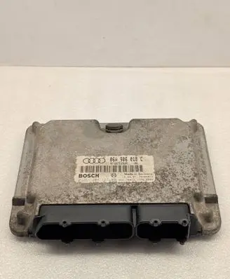 Audi A3 S3 8L Engine control unit/module 06A906018C 26SA4873 0261204127