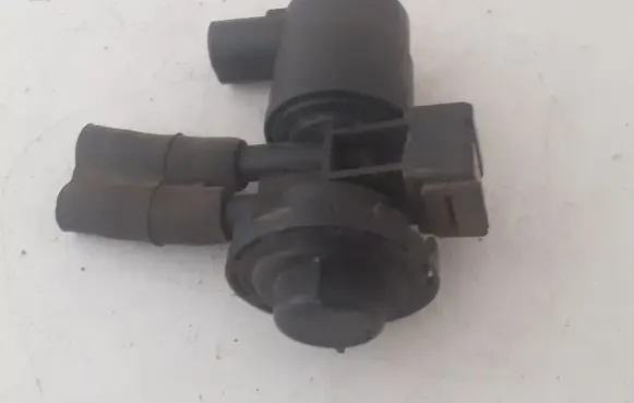 Jeep Grand Cherokee Turbo solenoid valve 04669475AB BOTTOM04669475AB