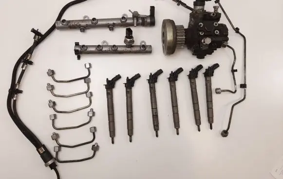 Audi A6 S6 C6 4F Fuel injection system set 0445010171 059130277AJ 059130090AF