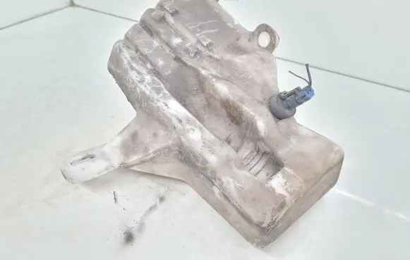 Opel Insignia A Windshield washer fluid reservoir/tank 13227295 401140137