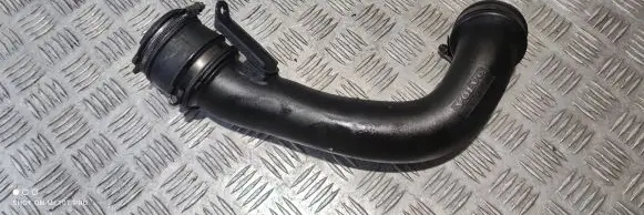 Volvo XC60 Intercooler hose/pipe 6896526