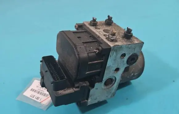 Volkswagen PASSAT B5.5 ABS Pump 0265216466 IMPRK1381377